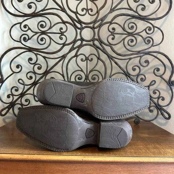 Women’s Brown Leather Western Cowboy Boots - Classic Embroidered Shaft - Picture 4 of 6